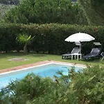 Aparthotel Oliveto Di Teodora