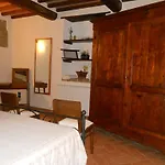Aparthotel Oliveto Di Teodora 4*