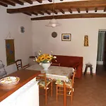 Aparthotel Oliveto Di Teodora Tuoro sul Trasimeno