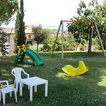 Aparthotel Oliveto Di Teodora Tuoro sul Trasimeno