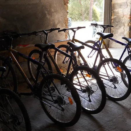 アパートホテル Oliveto Di Teodora