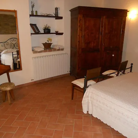 Oliveto Di Teodora