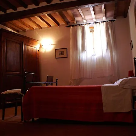 アパートホテル Oliveto Di Teodora トゥオーロ・スル・トラジメーノ