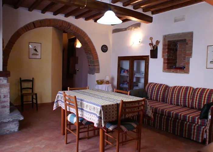 Oliveto Di Teodora Aparthotel